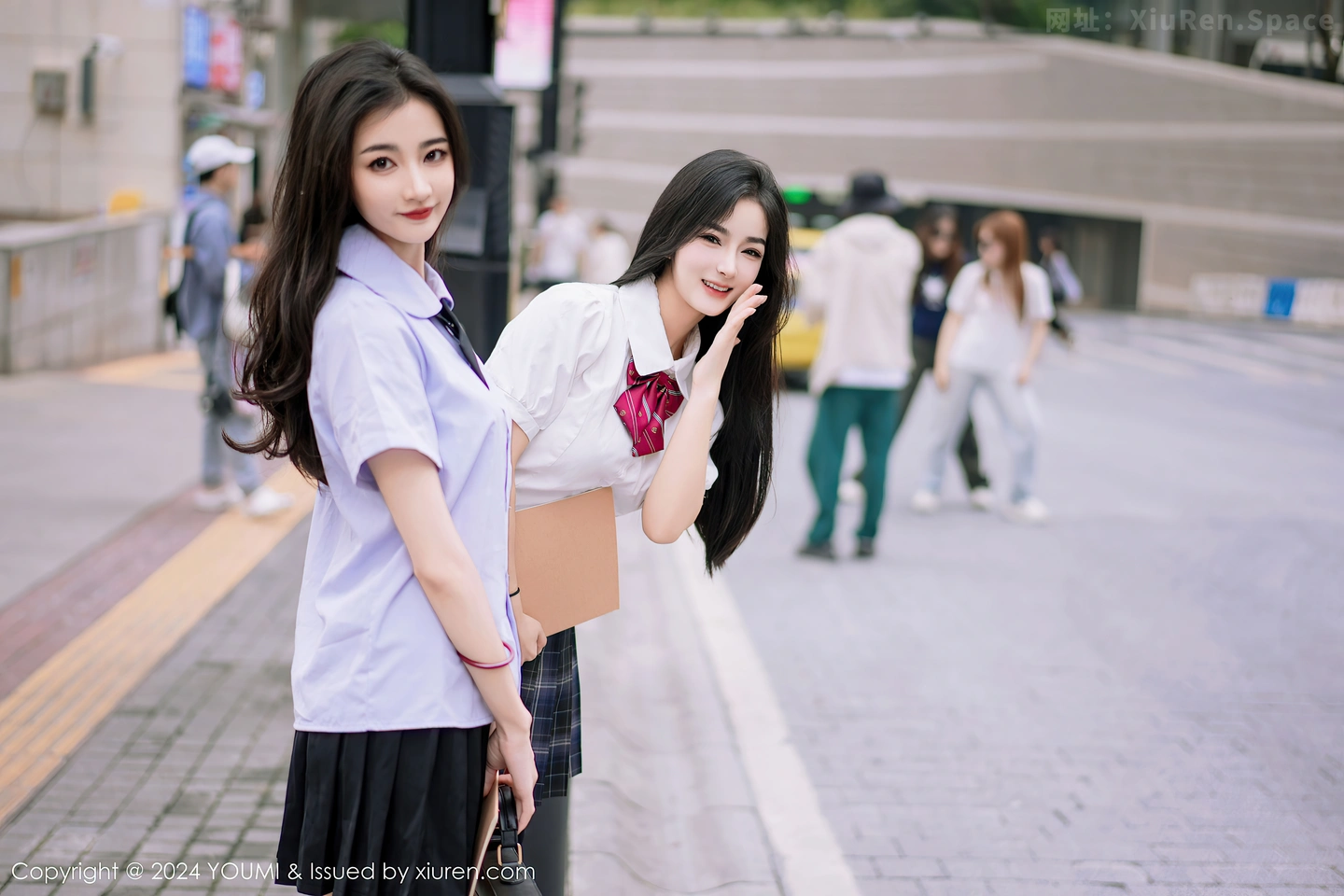 图片[3]-[YouMi尤蜜荟]Vol.1057 模特鱼尾fish＆小茶茶性感学妹制服配黑丝袜秀完美身材迷人写真103P-秀人网官方网站